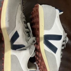 Veja Rio Branco Sneaker in Gravel/Nautico size 41EU/ 8.5US